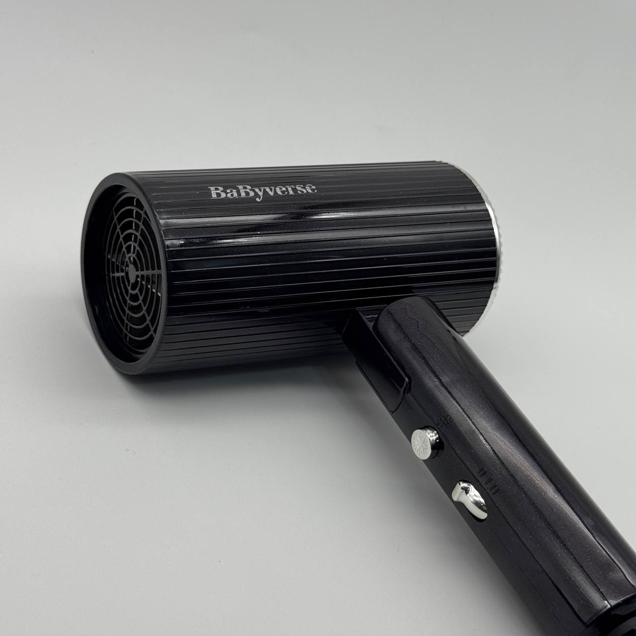 سشوار مسافرتی 6000 وات بیبیورس مدل BA-674