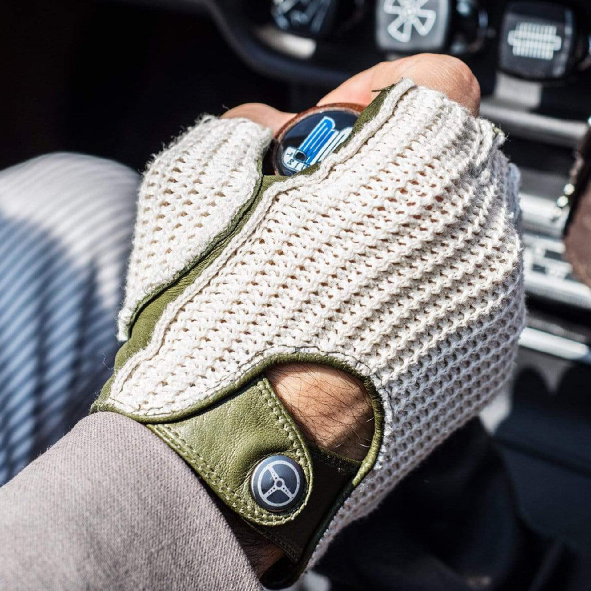 دستکش مدل نیمه چرم بافت کد G13