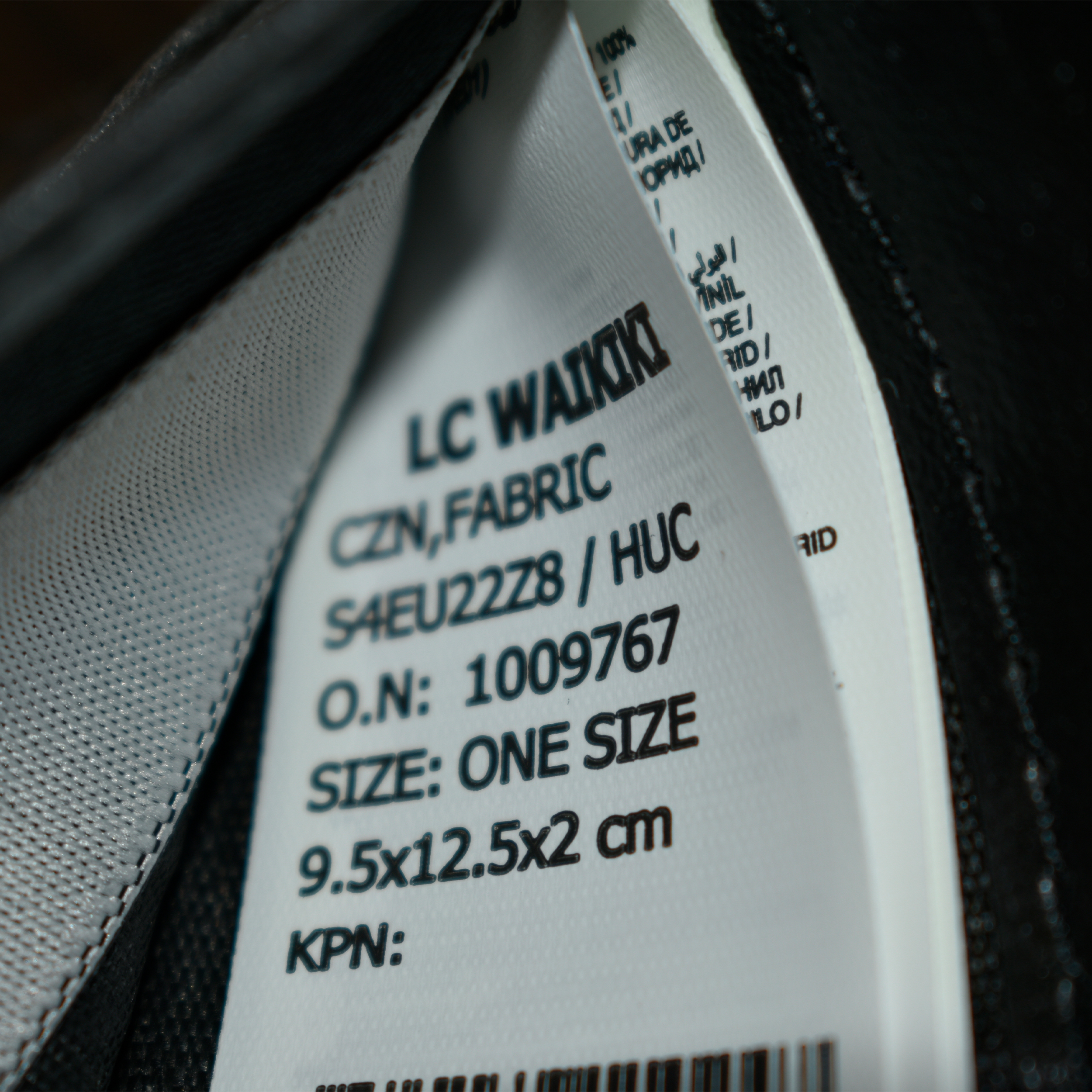 کیف پول مردانه ال سی وایکیکی مدل S4EU22Z8