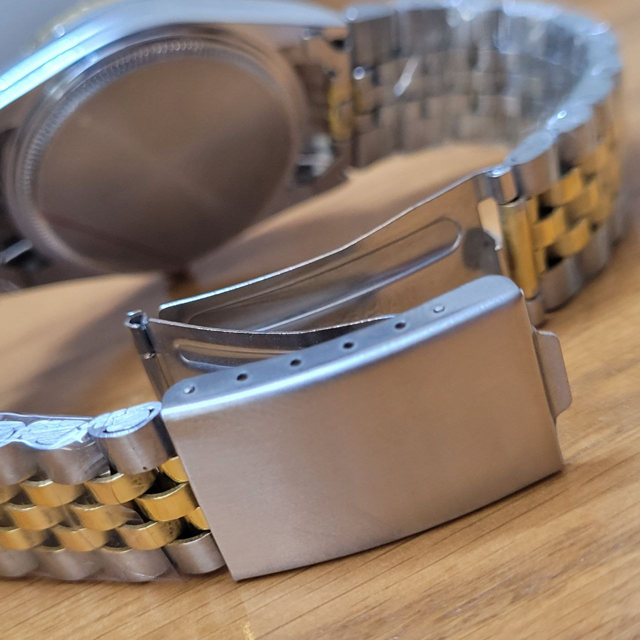 ساعت مچی عقربه‌ای مردانه مدل دیت جاست sbzz2