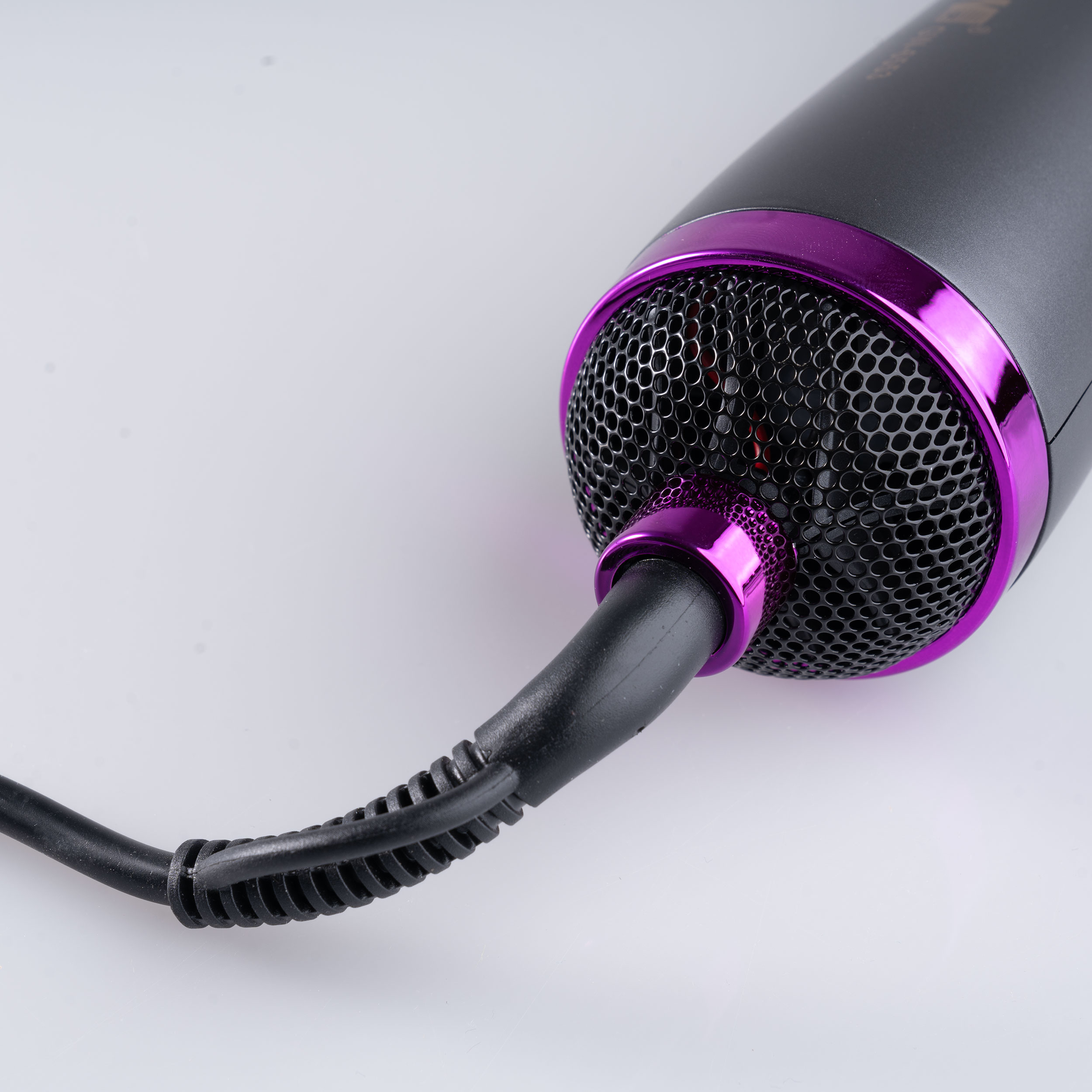 سشوار برس دار چرخشی جی دبلیو مدل GW-6553