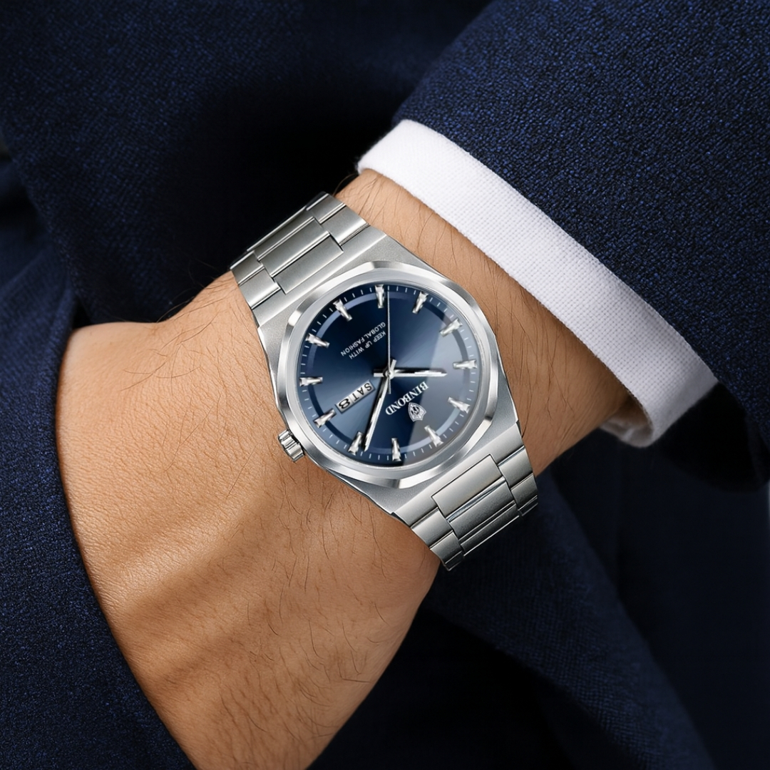 ساعت مچی عقربه‌ای کوارتز مردانه بین باند مدل دی دیت بند استیل قفل مخفی کد J.A1