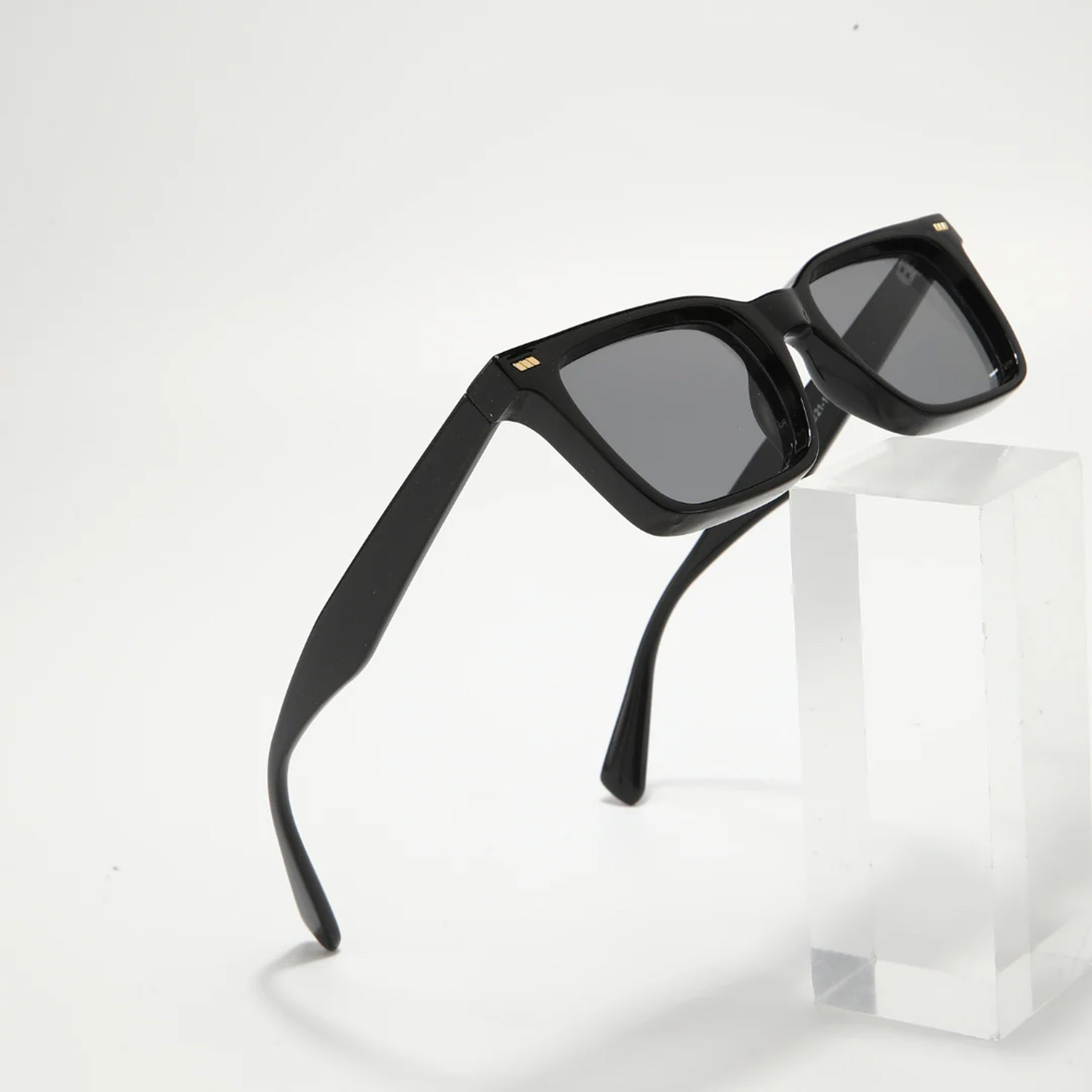 عینک آفتابی مستطیلی مدل SZ 1008 Obsidian Pearl River