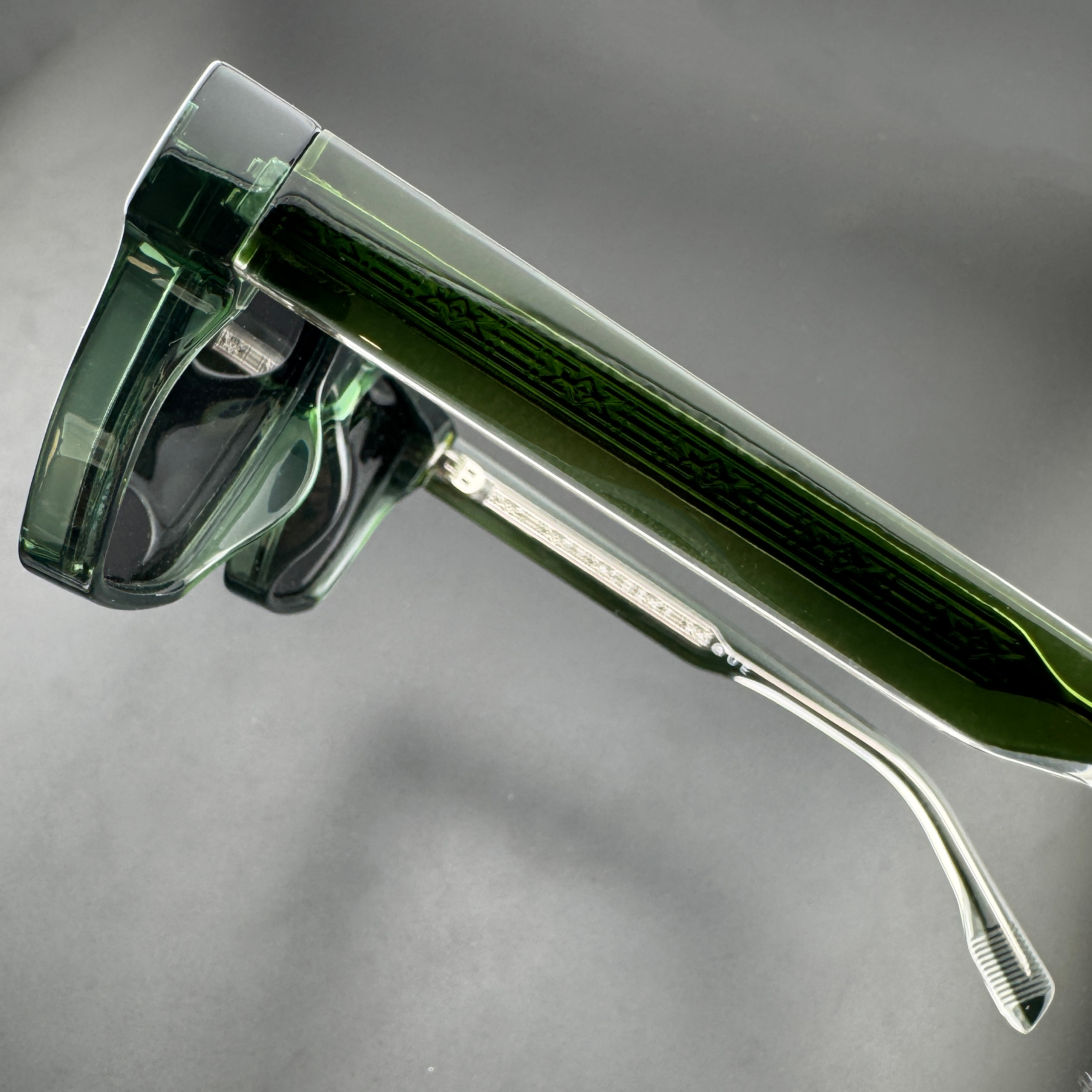 عینک آفتابی ویفرر آلبرت وگ مدل SZ8304 Hunter Obsidian