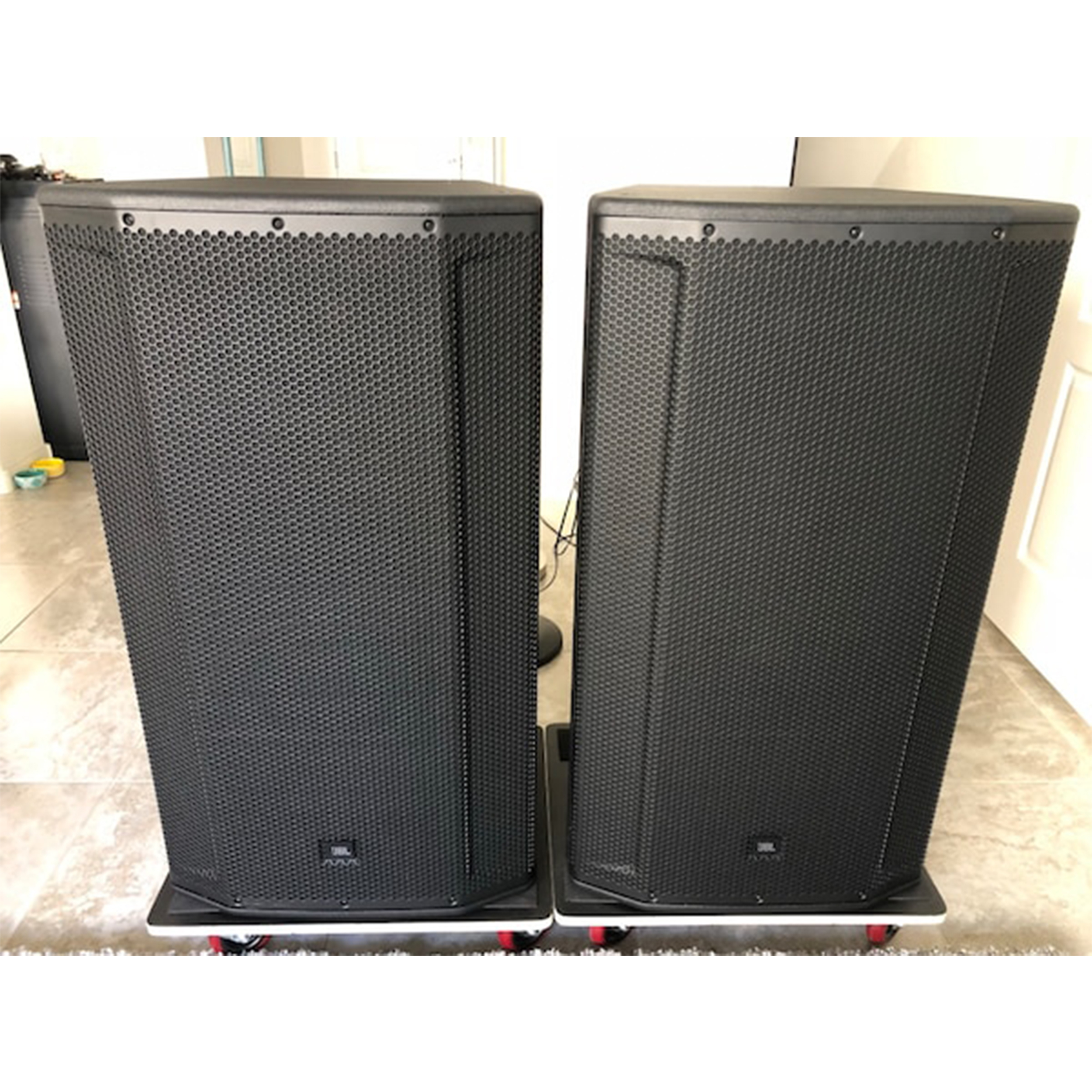 اسپیکر JBL مدل SRX835p