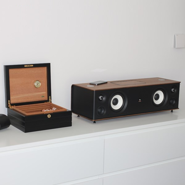 اسپیکر سه طرفه و بی‌سیم جی بی ال مدل Authentics L16