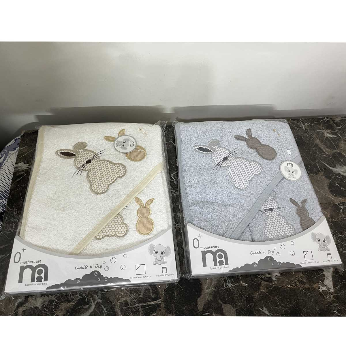 ست حوله نوزادی مادرکر طرح گلدوزی مدل Rabbit بهمراه لیف