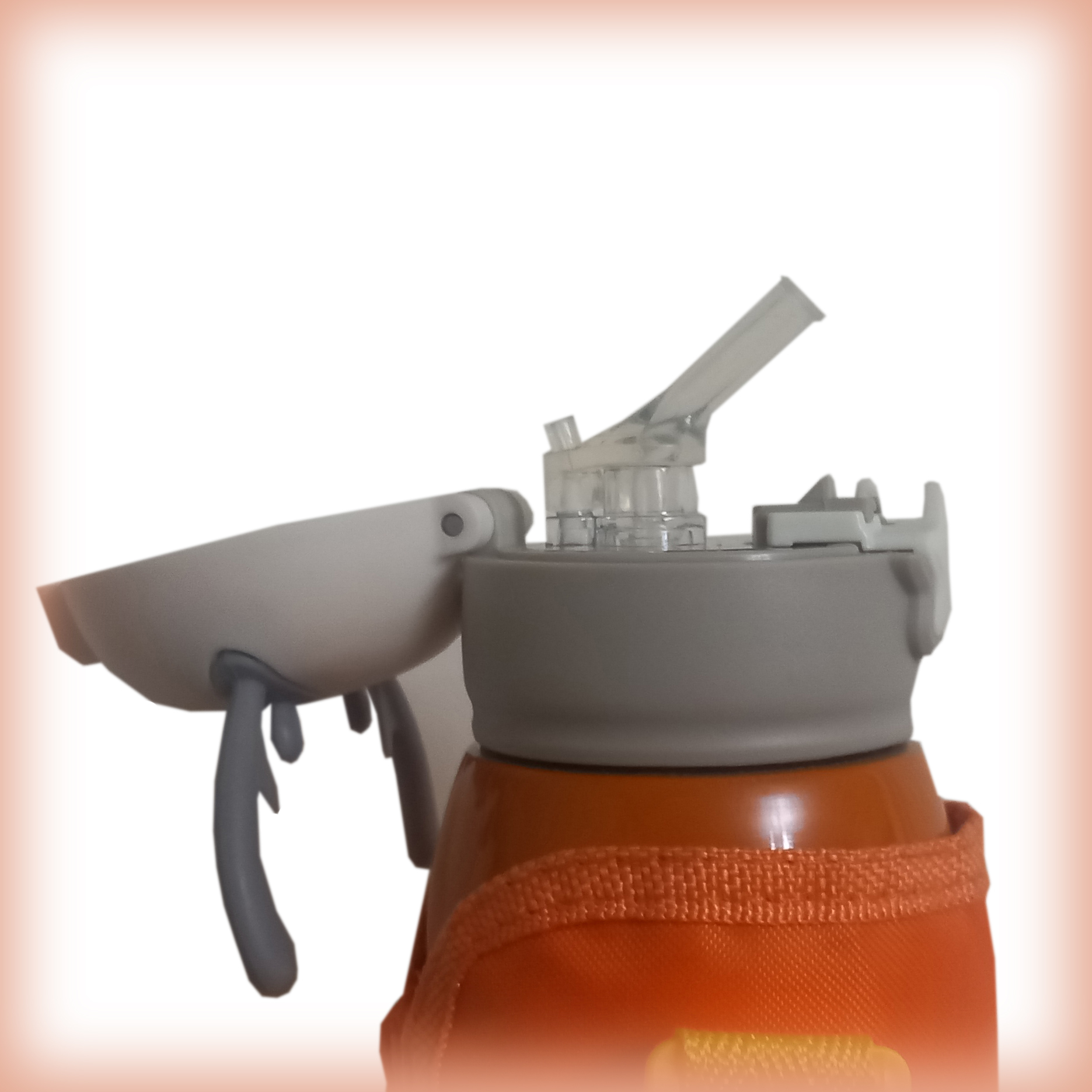 قمقمه کودک مدل Gh455 طرح دوجداره گنجایش 0.5 لیتر