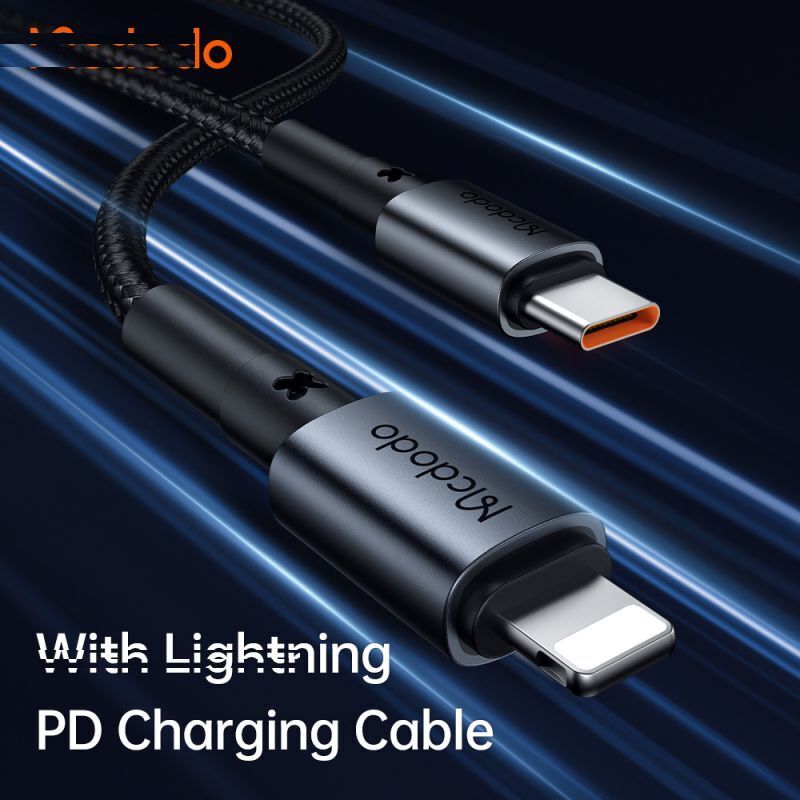 شارژر فندکی 30 وات مک دودو مدل MCA8 به همراه کابل تبدیل USB-C به لایتنینگ
