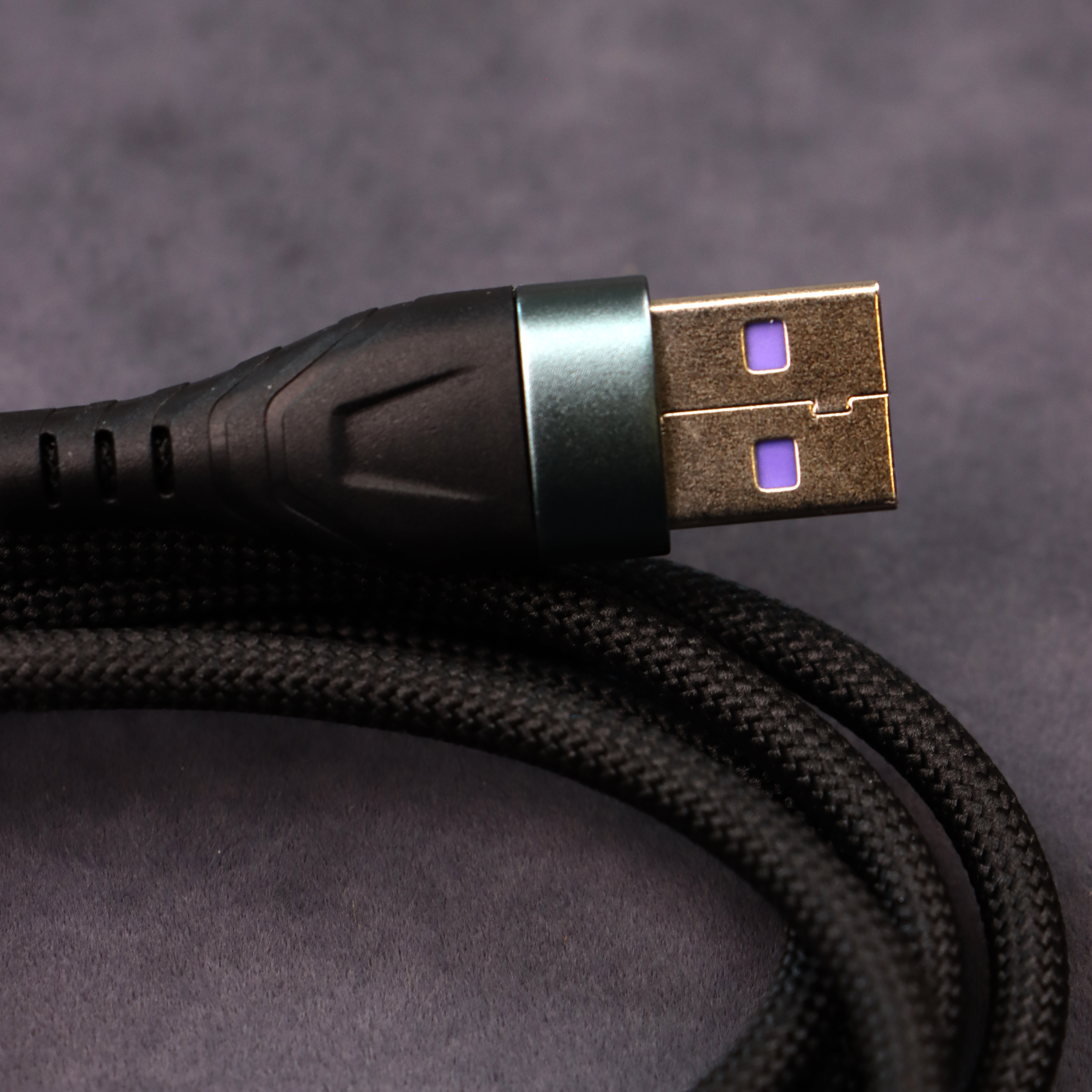 کابل تبدیل USB به لایتنینگ کی اف سنیور مدل S8ـ_IP طول 1.2 متر