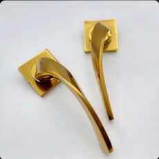 دستگیره در مدل 04 سویچی رزتی بسته 2 عددی