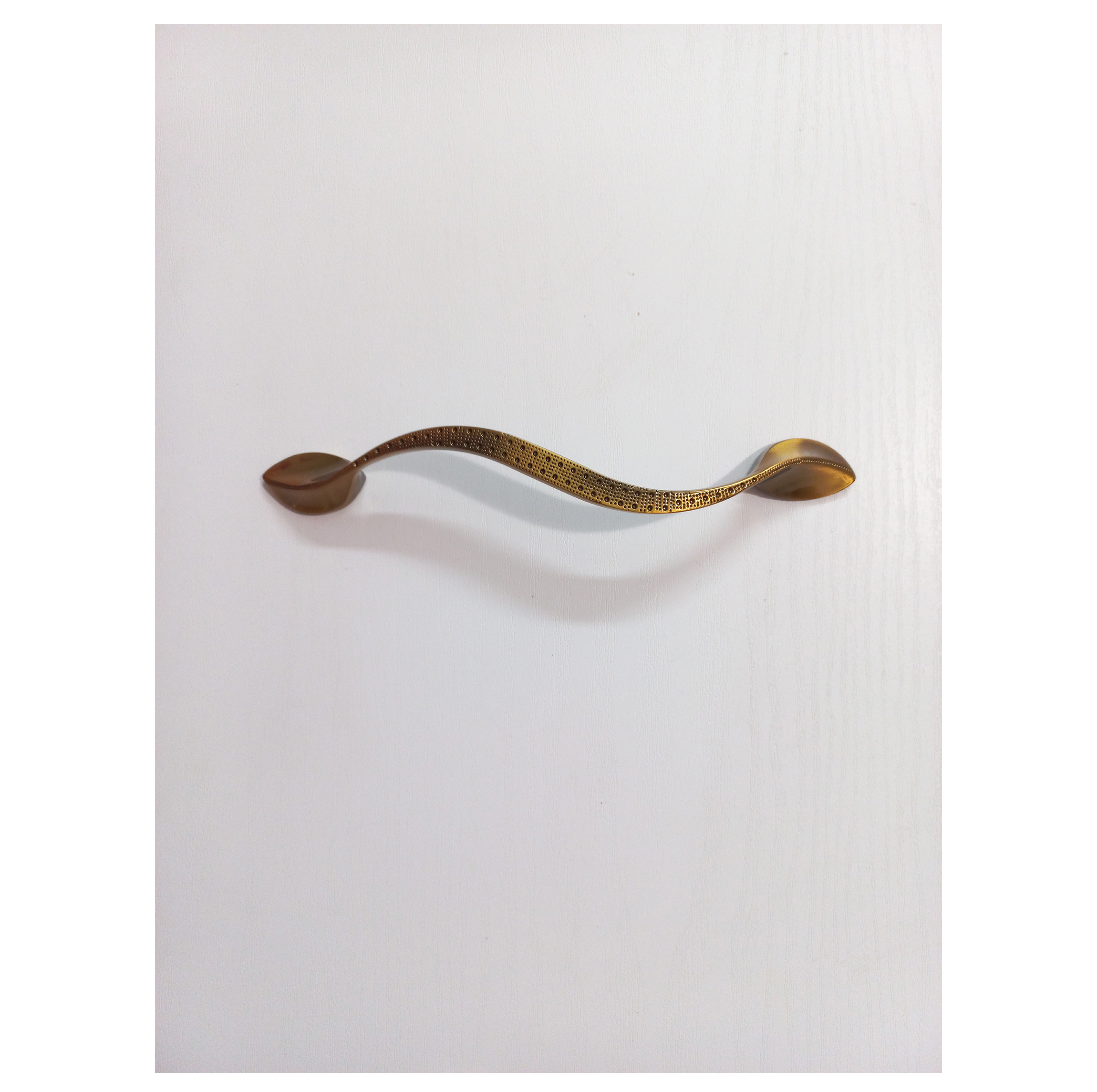 دستگیره کابینت مدل MMAR160 بسته 3 عددی