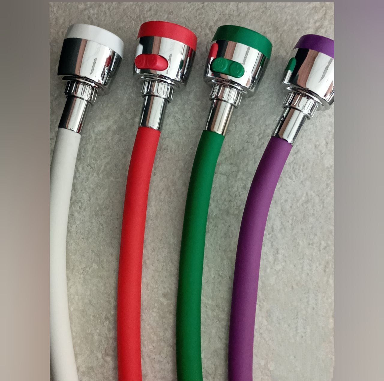 علم شیر مدل color