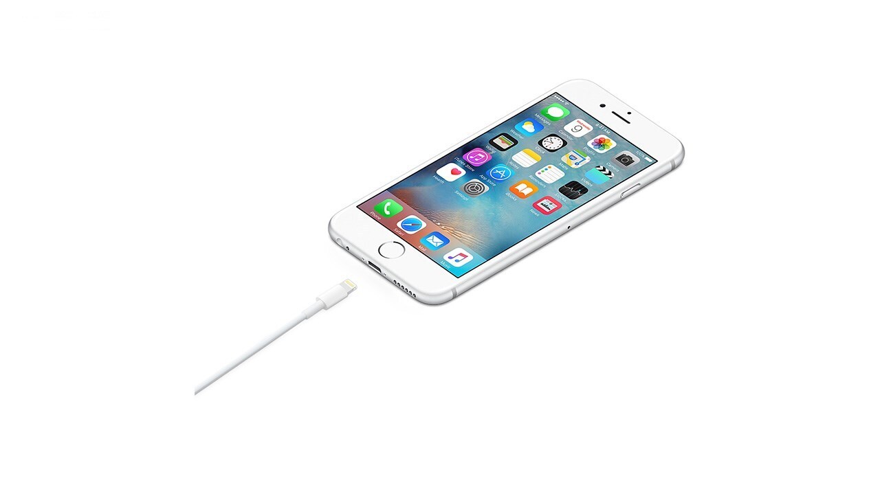 کابل تبدیل USB به لایتنینگ اپل مدل MD818 طول 1 متر