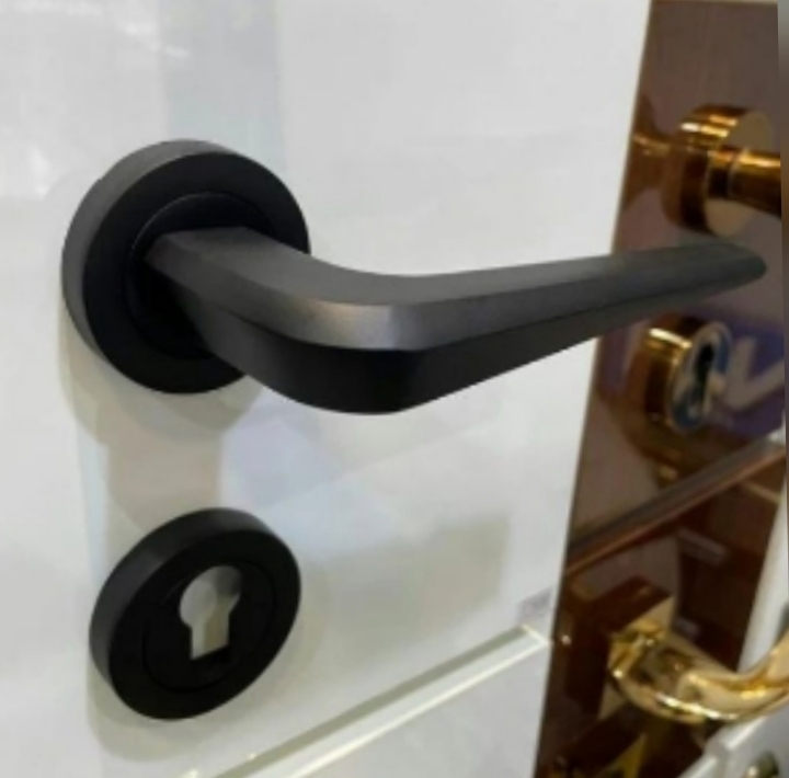 دستگیره در مدل رزت سویچی MODERN بسته 2 عددی