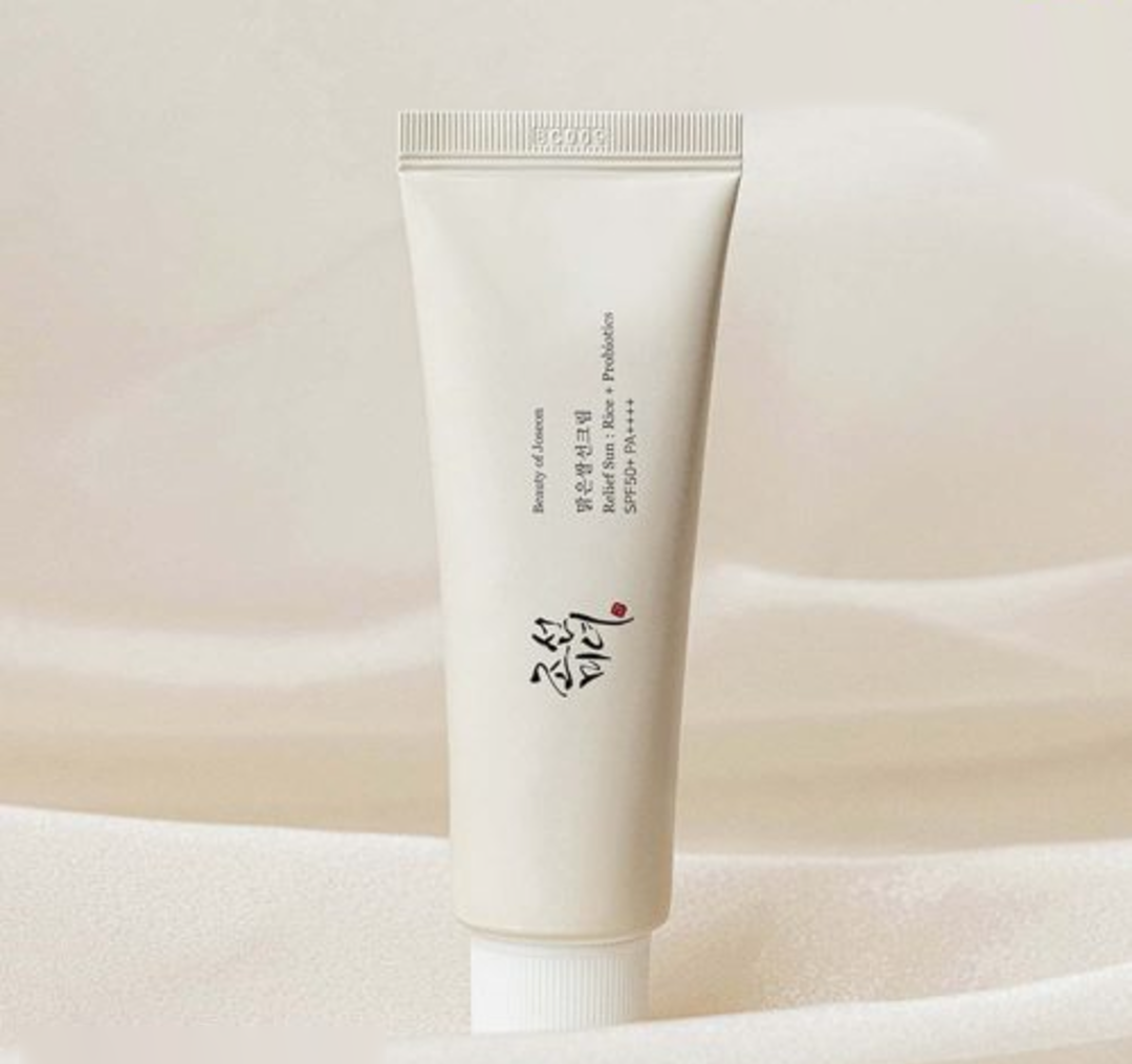 ضدآفتاب بی رنگ بیوتی آف جوسان spf50 حجم 50 میلی لیتر