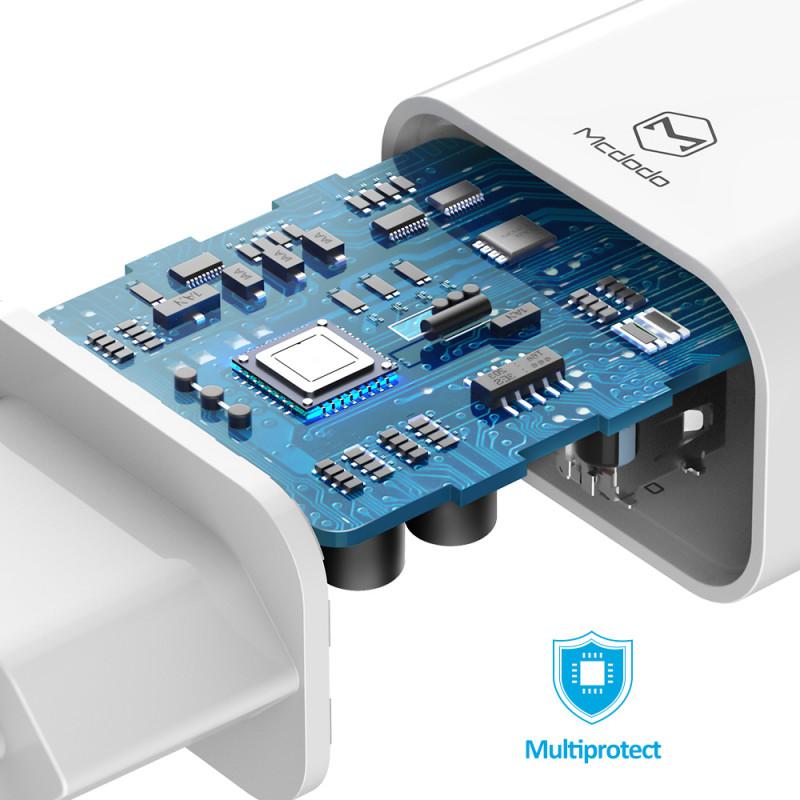 شارژر دیواری مک دودو مدل CH-6721 به همراه کابل تبدیل USB-C