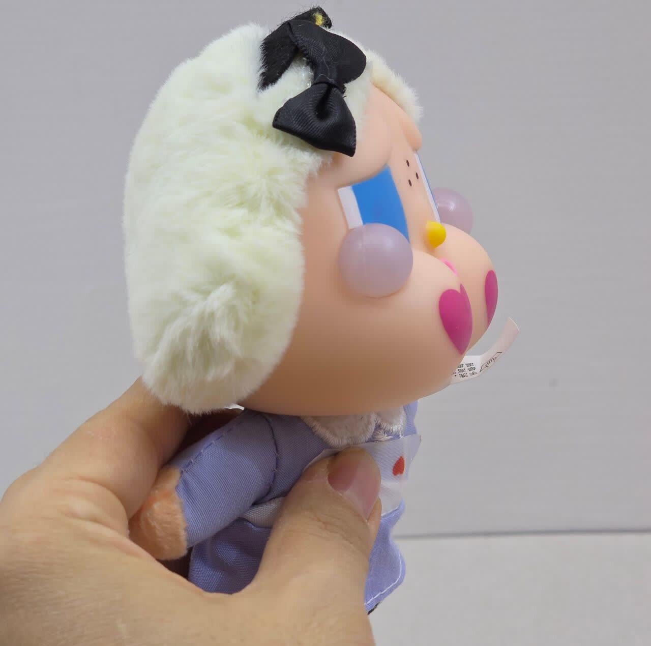 آویز عروسکی ناب سل مدل عروسک ناب سل مدل کرای بیبی ارتفاع 15سانتی متر CRYBABY NAAB005 به همراه جاسوییچی