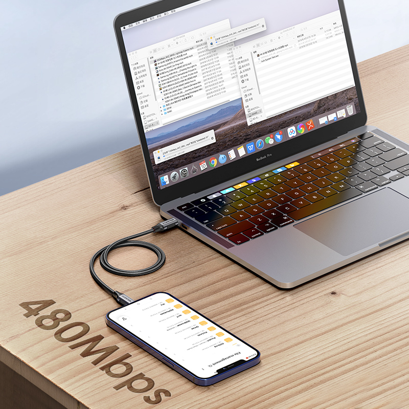 کابل لنشن USB-C به لایتنینگ مدل CLN-2M طول 2 متر