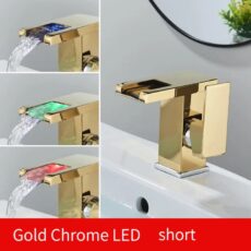 شیر روشویی مدل ال ای دی دار کد ۲۰۱۸