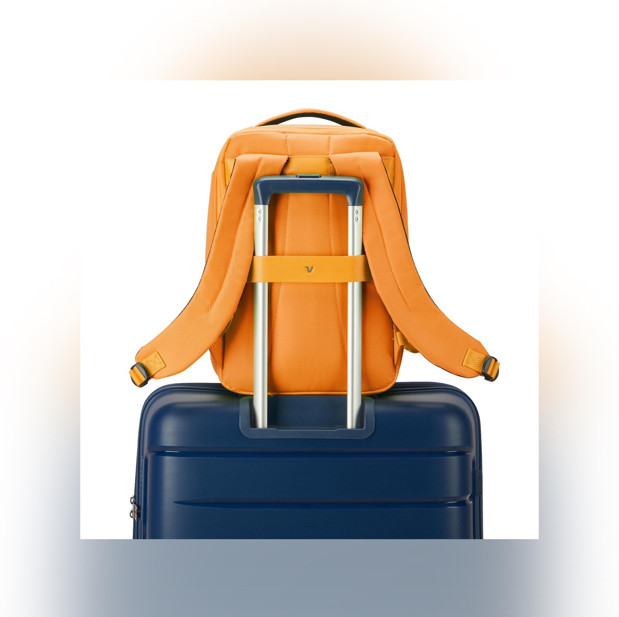 کوله پشتی سفری رونکاتو مدل IRONIK 2.0 Mini Cabin کد 415336