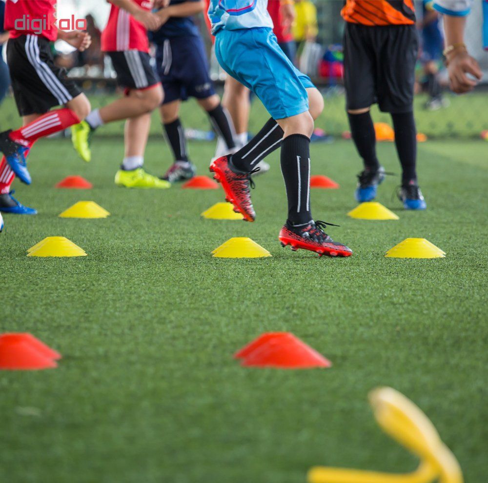 مانع تمرین مدل Training Cones 2019 در 4 رنگ مجموعه 20 عددی به همراه پایه نگهدارنده