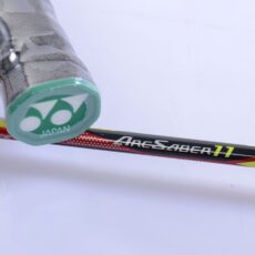 راکت بدمینتون یونکس مدل ArcSabeer11 بسته 2 عددی