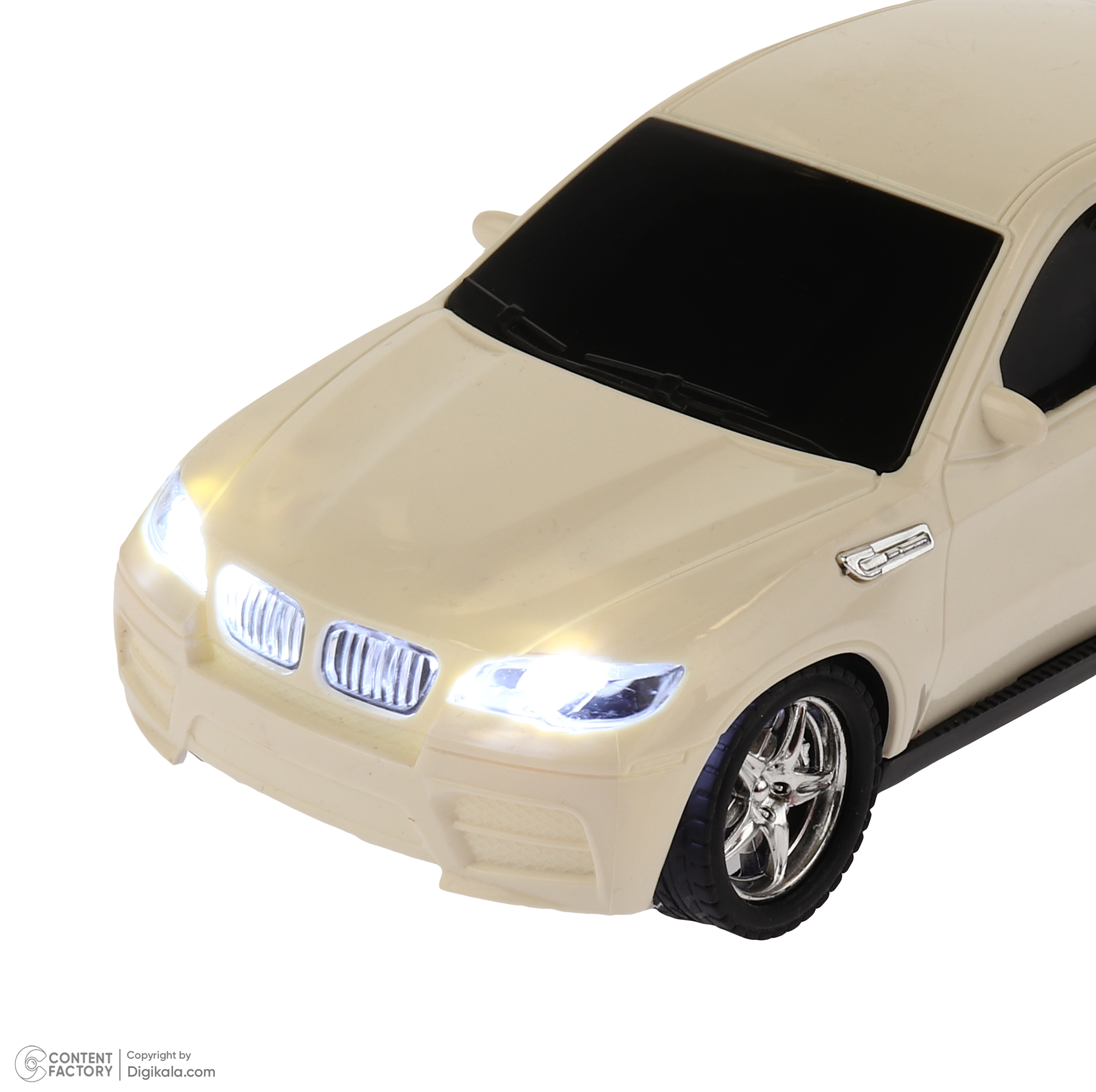 ماشین بازی کنترلی مدل سواری طرح BMW دارای چراغ و قابلیت حرکت در چهار جهت جلو، عقب، چپ و راست، بدنه پلاستیکی سبک و ابعاد 150x70x100 میلیمتر