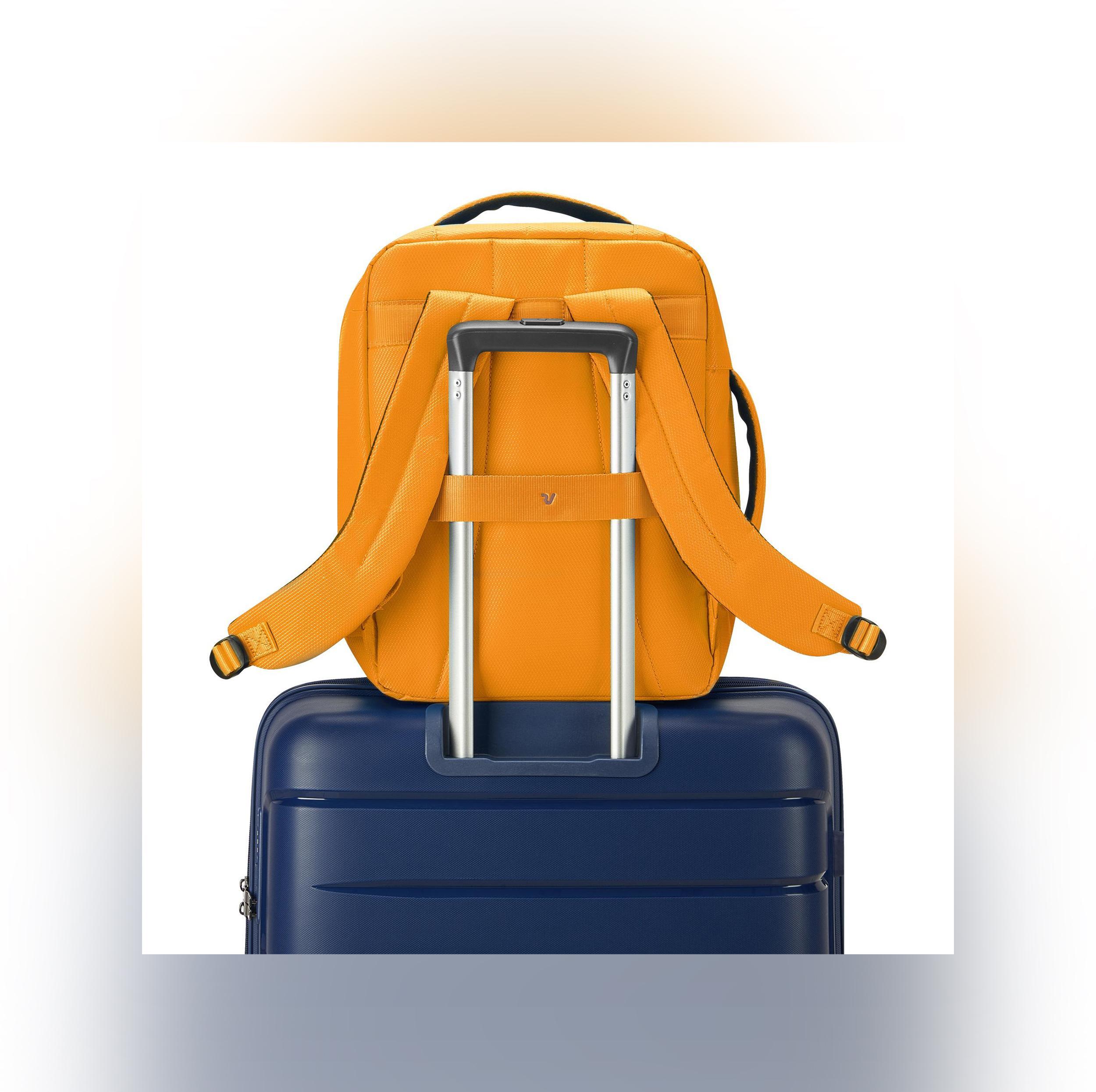 کوله پشتی سفری رونکاتو مدل IRONIK 2.0 کد 415335