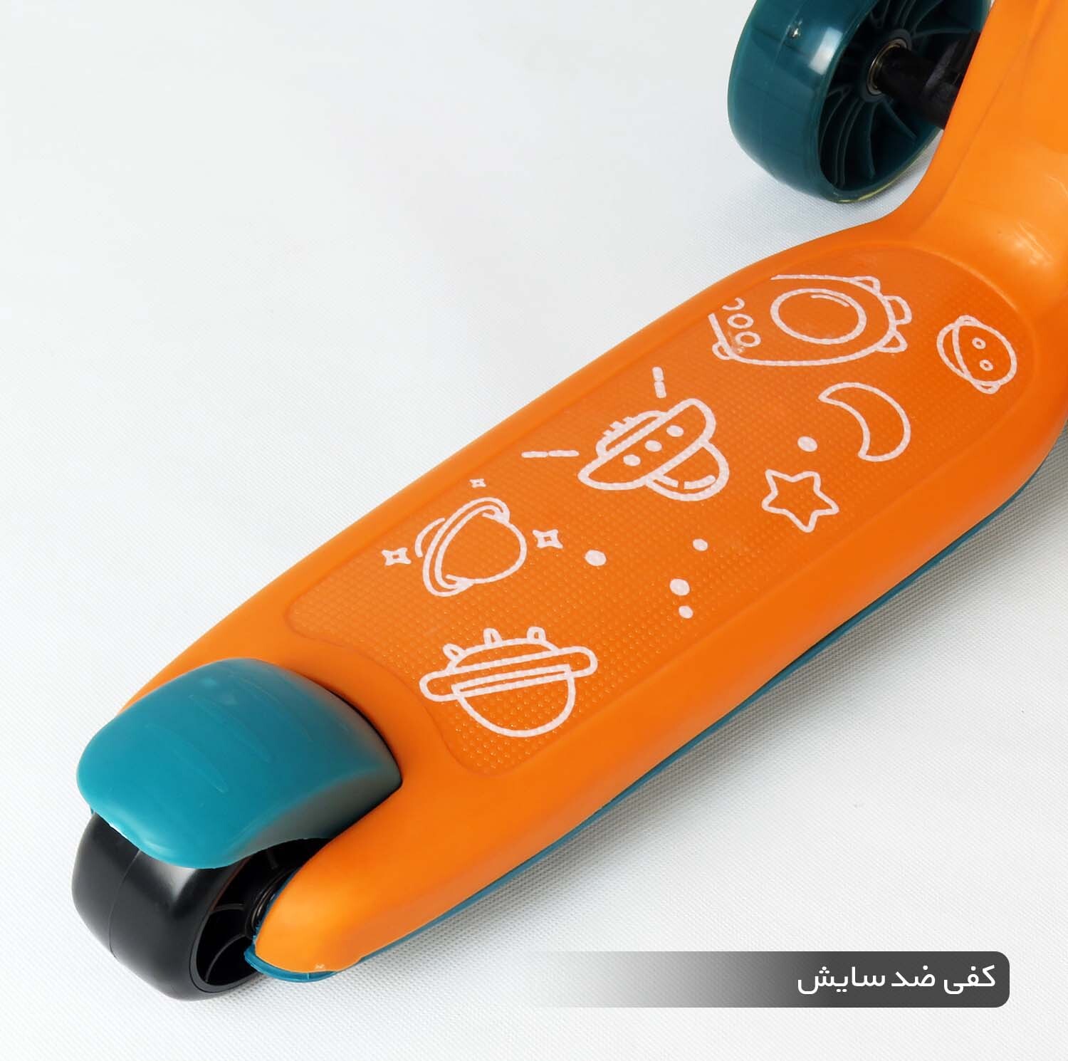 اسکوتر کودک مدل فضایی چراغدار ظرفیت وزنی 40 کیلوگرم
