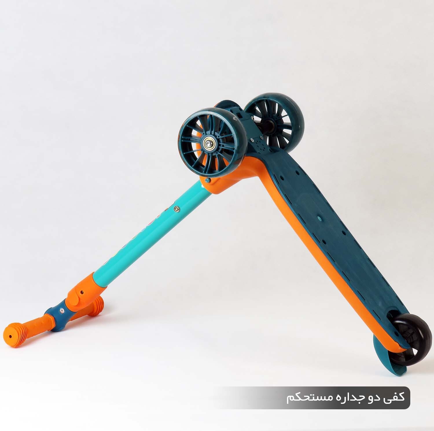 اسکوتر کودک مدل فضایی چراغدار ظرفیت وزنی 40 کیلوگرم