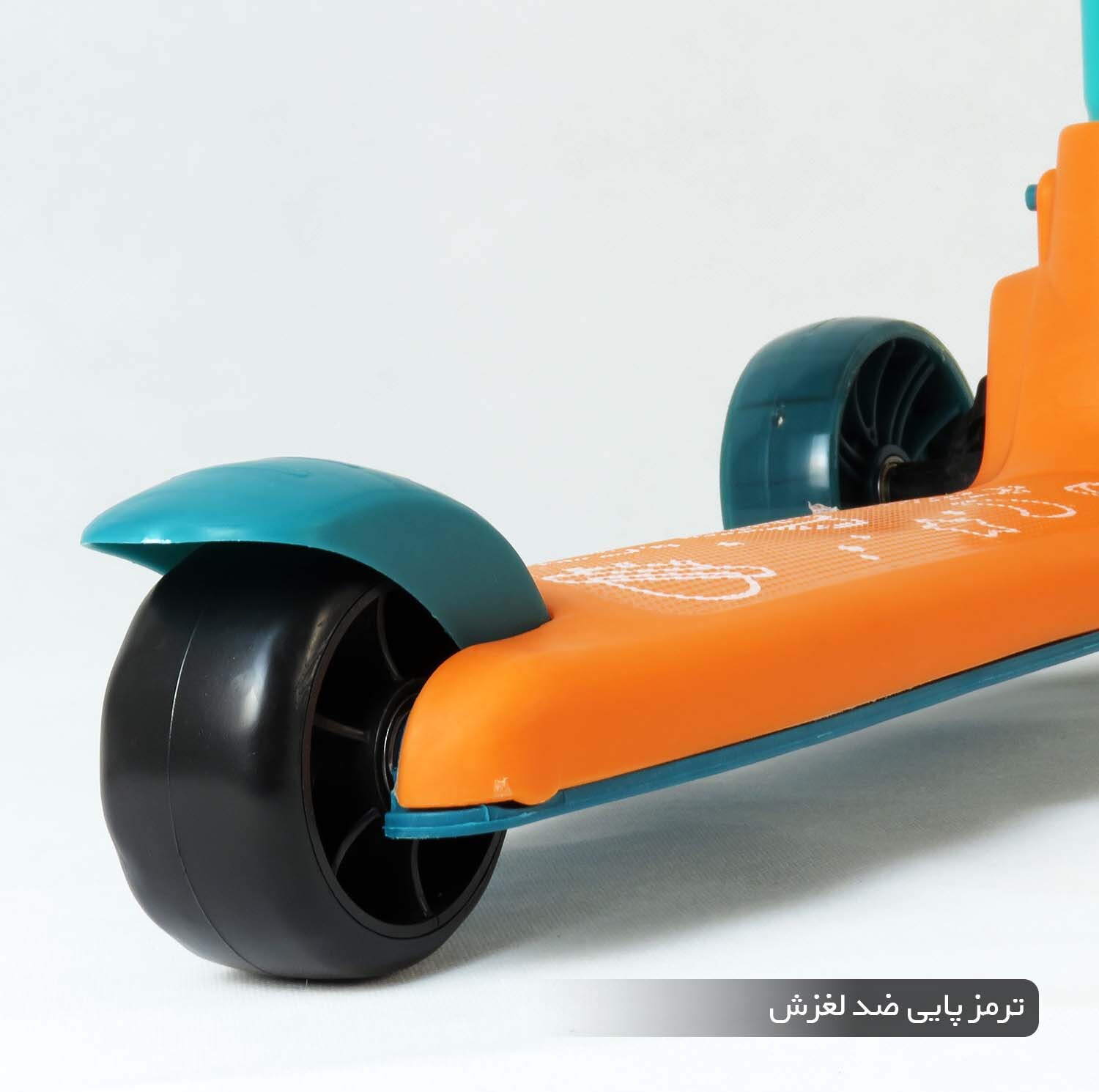 اسکوتر کودک مدل فضایی چراغدار ظرفیت وزنی 40 کیلوگرم