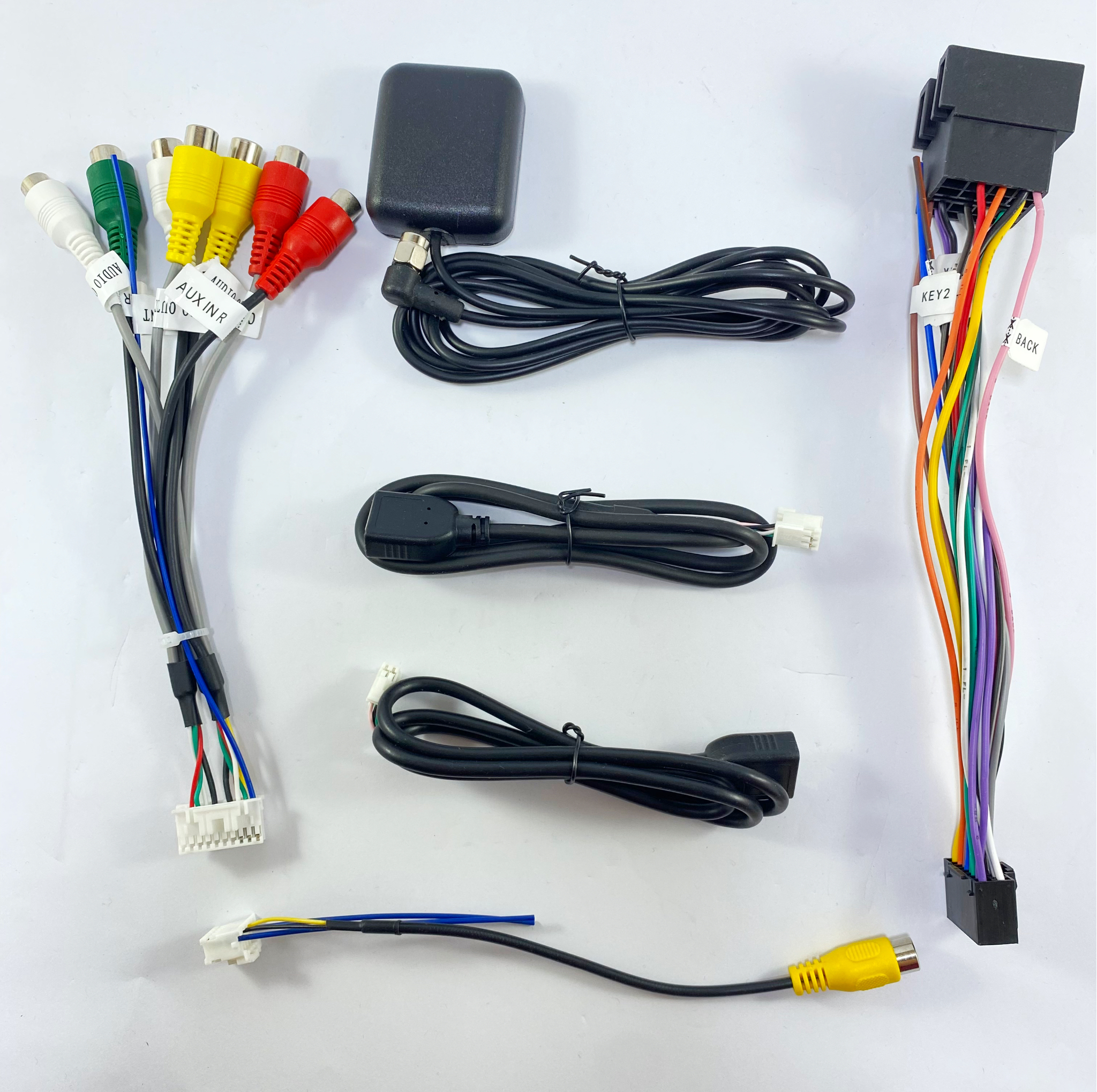 پخش کننده تصویری خودرو بنیکس کد 0221 مناسب برای MVM110