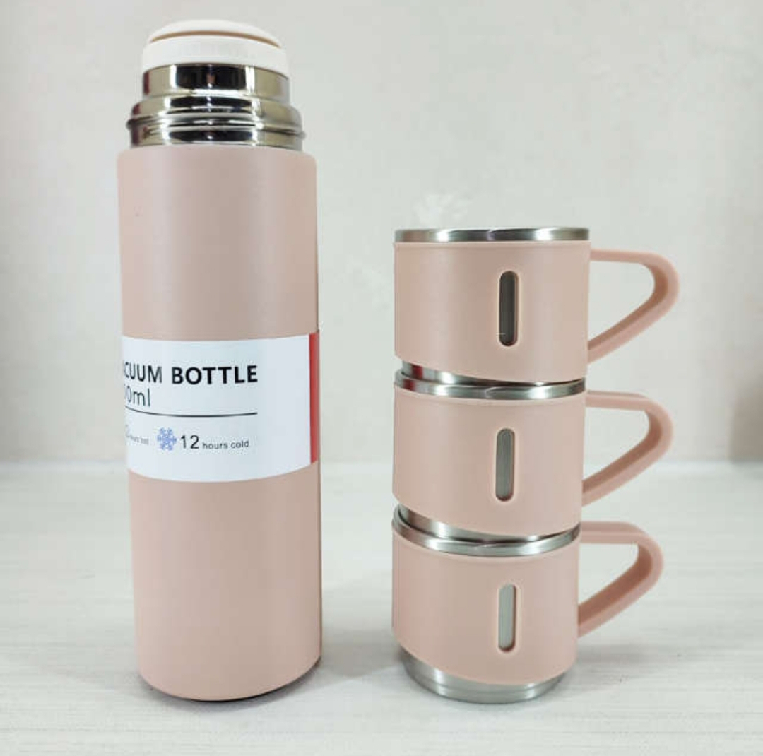 فلاسک مدل french gift shop گنجایش 0.5 لیتر به همراه لیوان سفری بسته 2 عددی