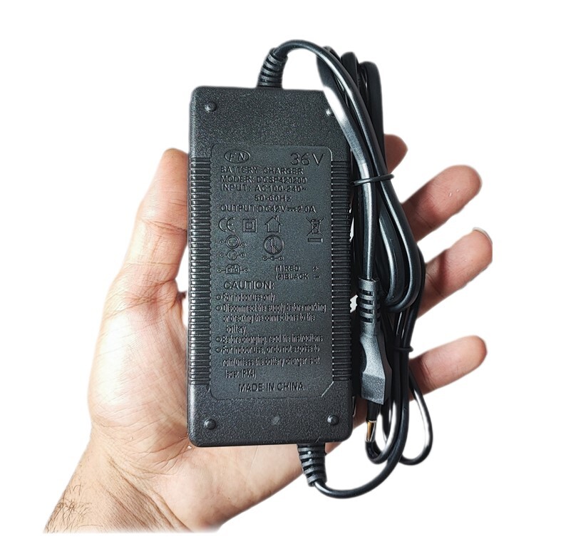 شارژر اسکوتر برقی اف ان مدل 42v