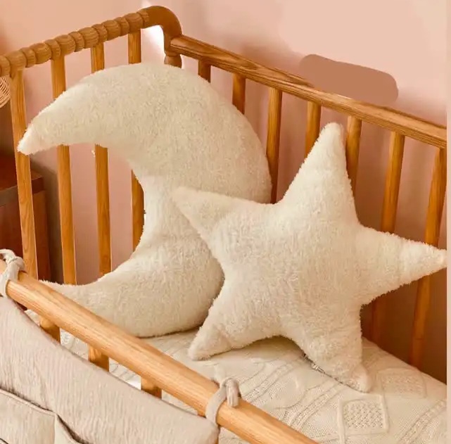 کوسن کودک مدل ماه و ابر و ستاره و گل سایز ۱۳۰×۴۵ سانتی متر مجموعه چهار عددی