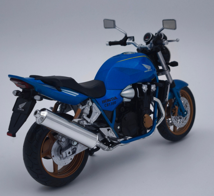 ماکت موتور مدل هوندا سی بی honda cb 1300