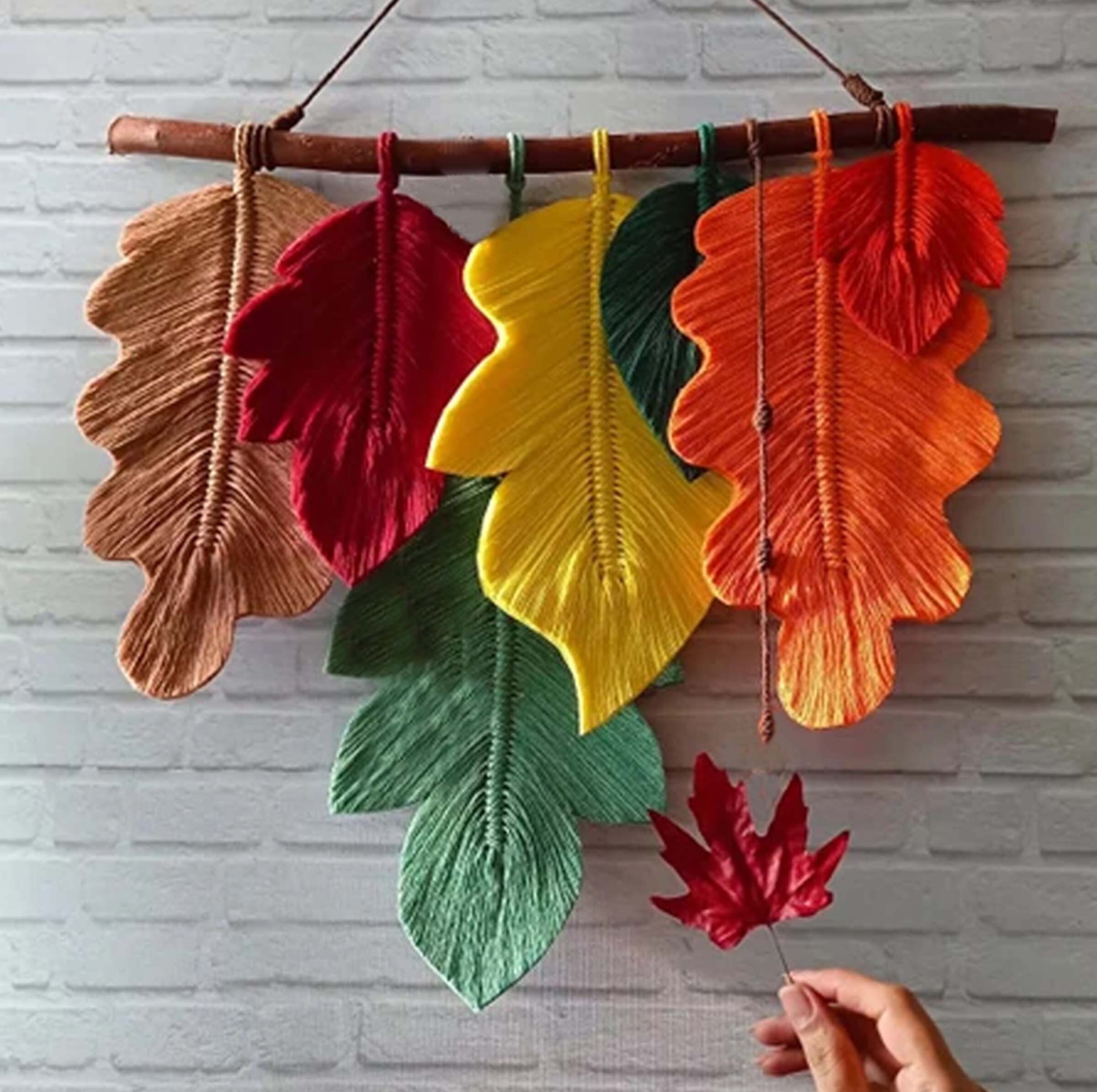 دیوارکوب مدل برگ مکرومه کد 0048