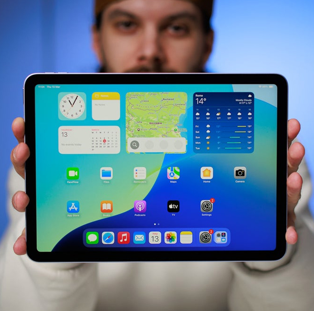 تبلت 13 اینچ اپل مدل iPad Air 2026 M4 Wi-Fi ظرفیت 128 گیگابایت و رم 12 گیگابایت، رزولوشن دوربین اصلی ۱۲ مگاپیکسل، پشتیبانی از قلم و کیبورد