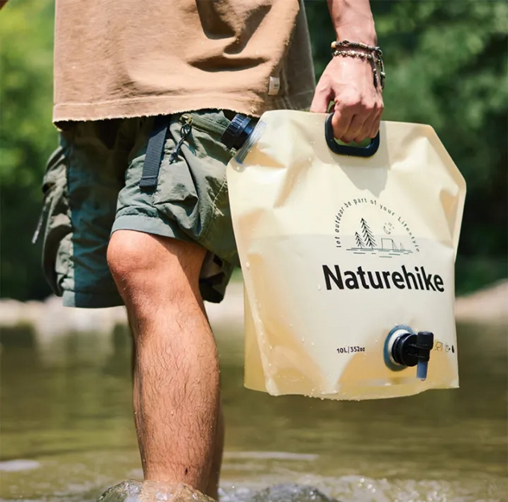 نگهدارنده آب 10 لیتری نیچرهایک مدل outdoor-10L