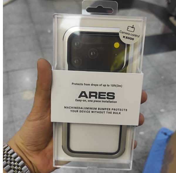کاور کی-زد دوو مدل Ares مناسب برای گوشی موبایل اپل iPhone 17 Pro Max