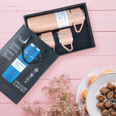فلاسک مدل کادویی NEW VACUUM FLASK SET گنجایش 0.5 لیتر به همراه لیوان مجموعه 3 عددی