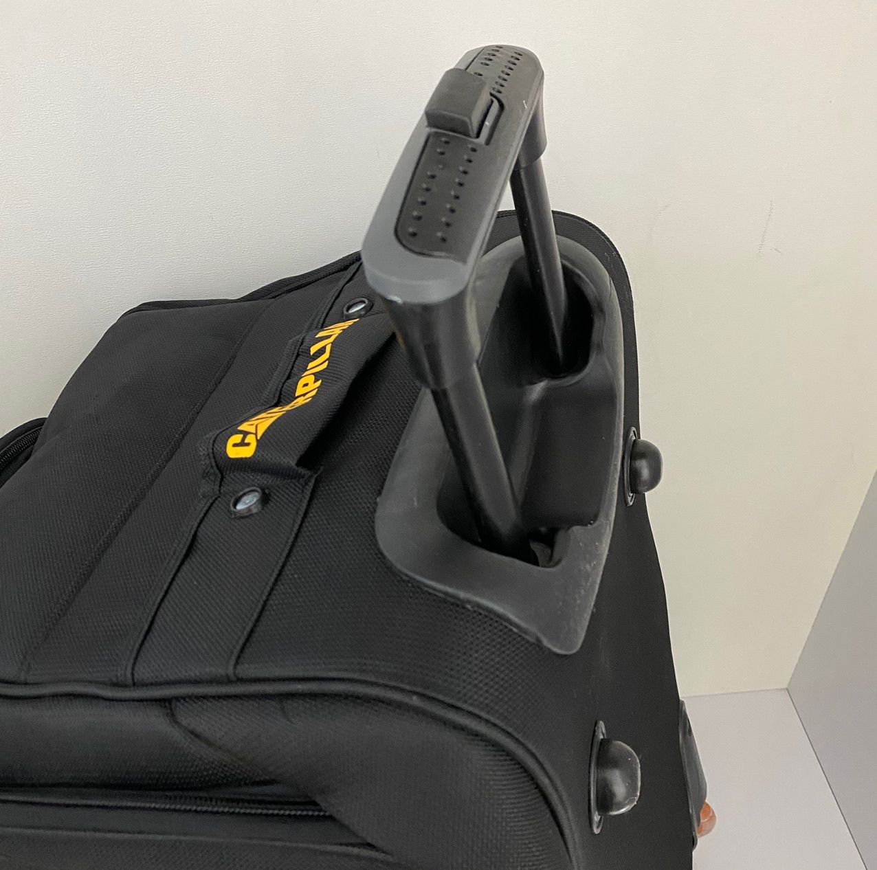 ساک سفری چرخ دار مدل CT