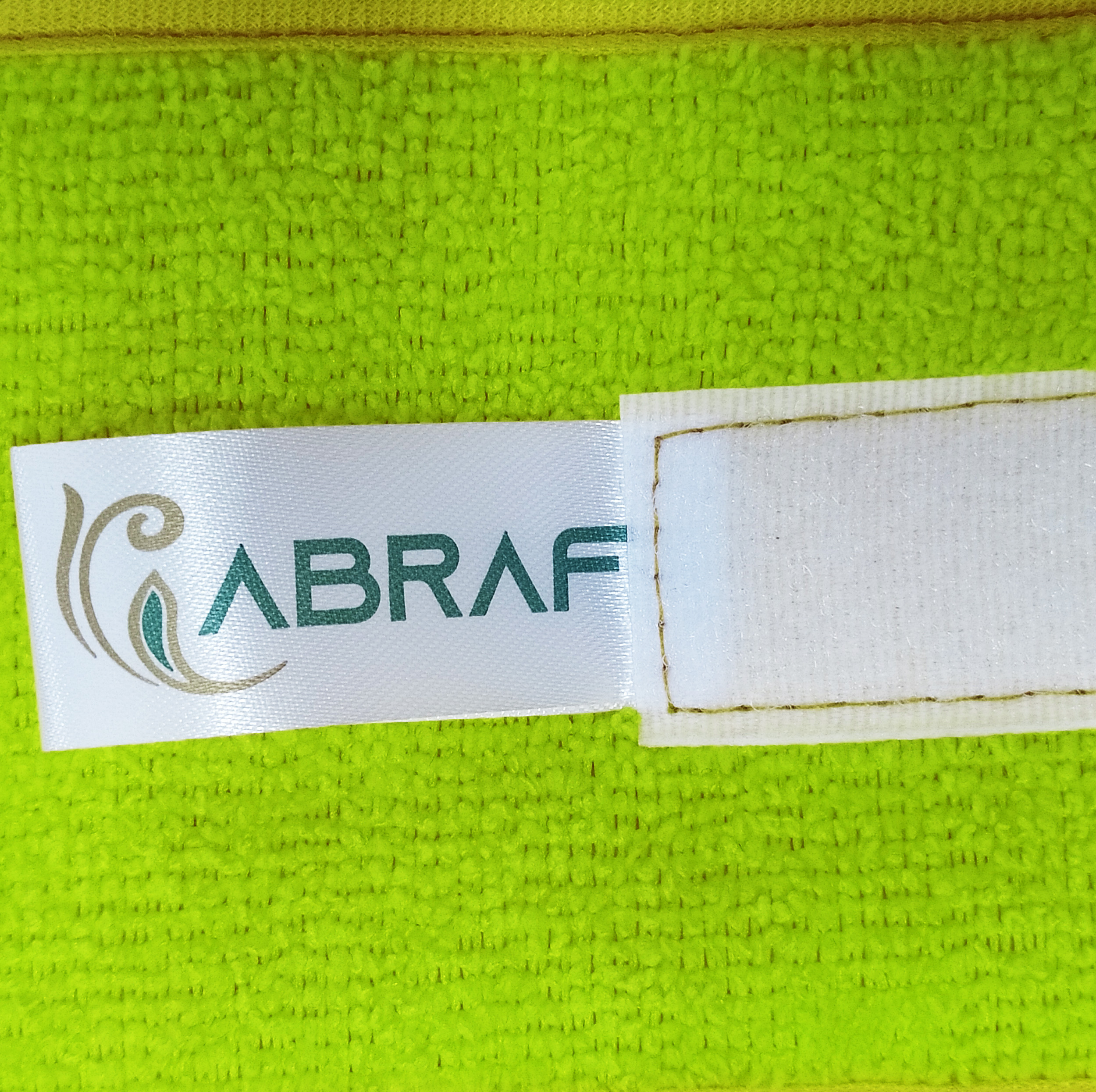 هدبند آرایشی ابراف مدل حوله ای کد HDB01
