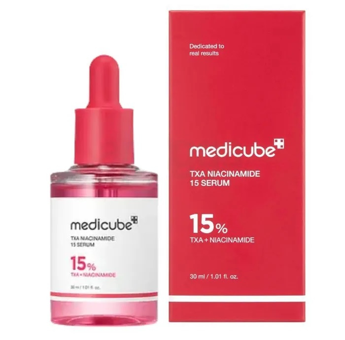 سرم روشن کننده پوست مدیکیوب مدل TXA + NIACINAMIDE 15% مناسب برای انواع پوست حجم 30 میلی لیتر