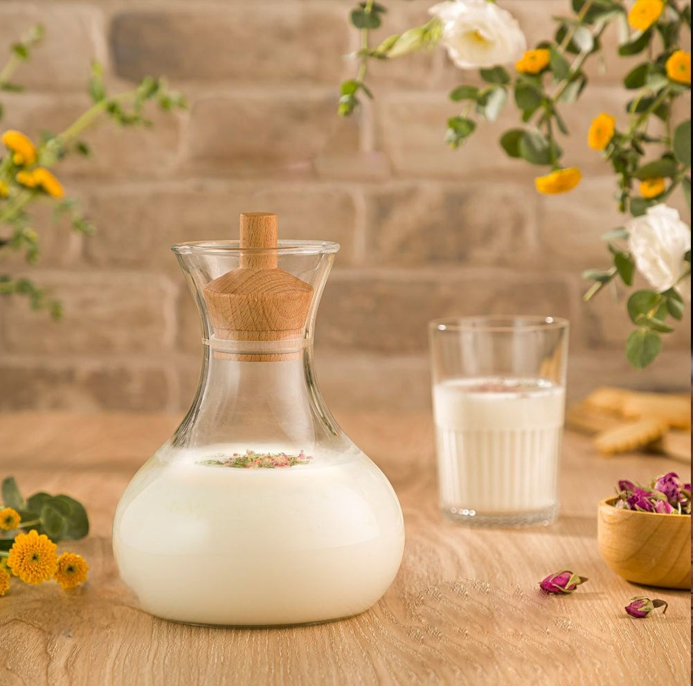بطری آب لیمون مدل تنگ گنجایش 0/95 لیتر