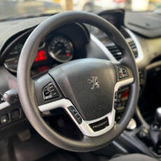 زه غربیلک فرمان خودرو چیکال مدل V-177 مناسب برای پژو 207 و رانا پلاس