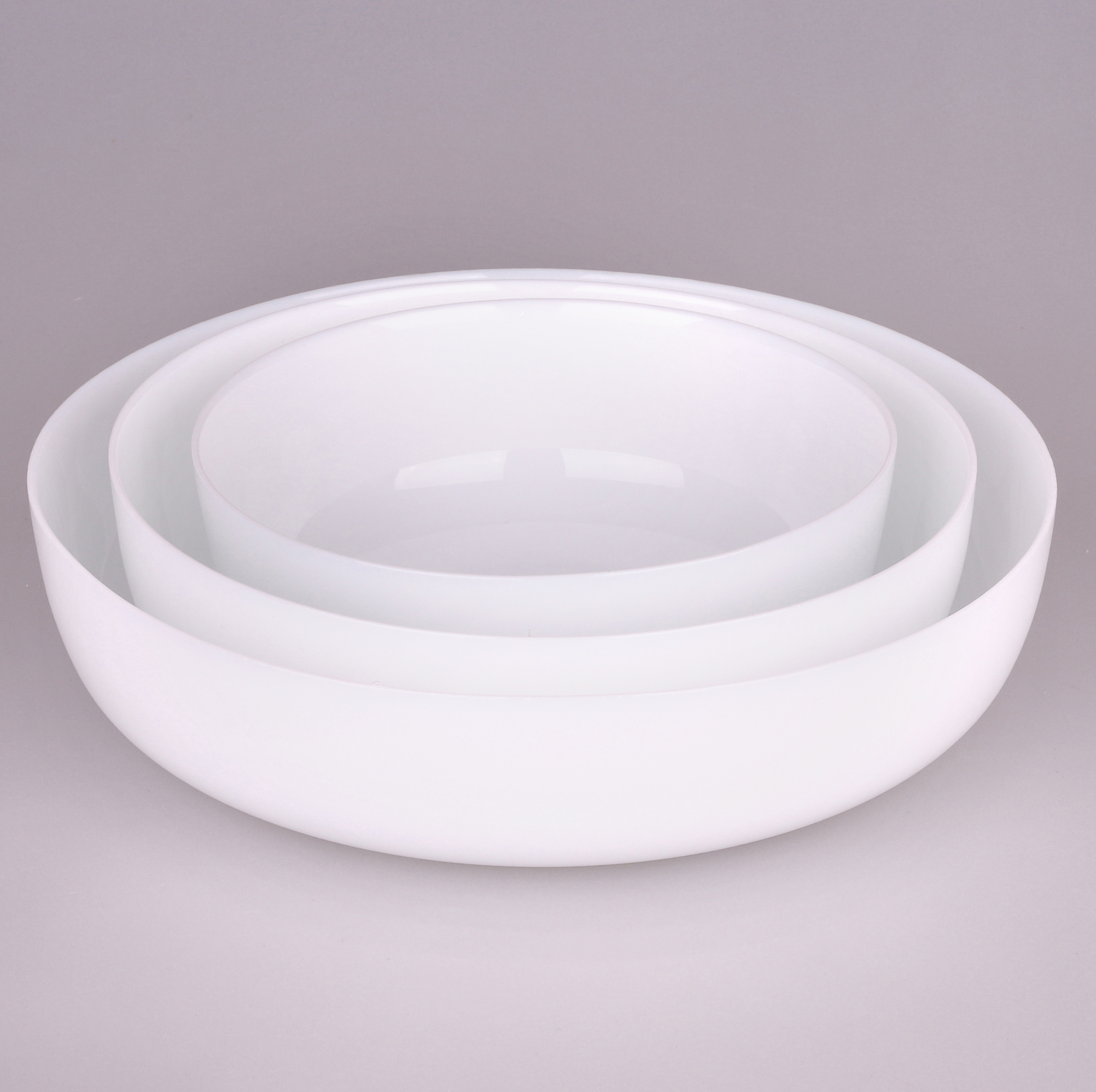 مجموعه 3 عددی ظرف سرو و پذیرایی آرکوپال گلدن اوپال مدل Diwali Smart با طراحی دایره‌ای، مقاوم در برابر حرارت و شوک دمایی، قابل استفاده در مایکروویو و شست‌وشو با ماشین ظرفشویی