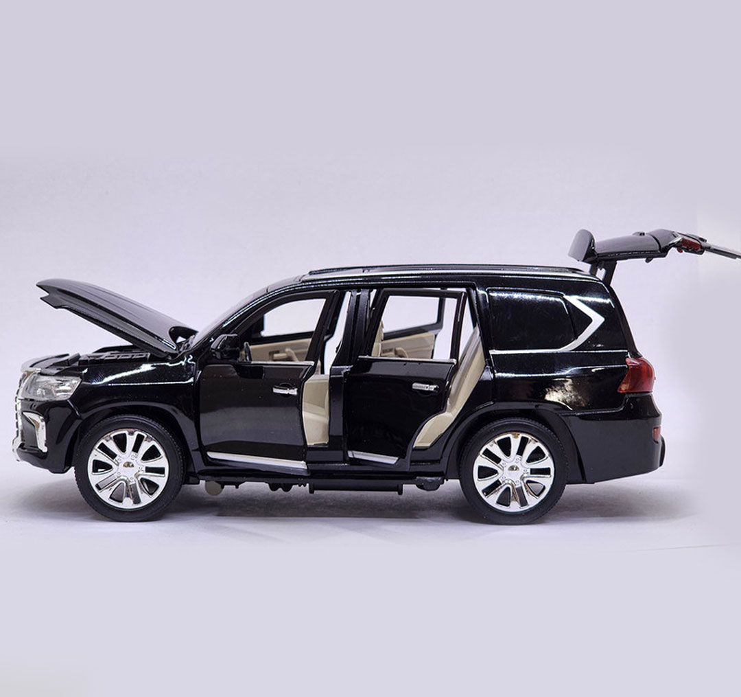ماشین بازی مدل فلزی عقبکش موزیکال لکسوس LX570