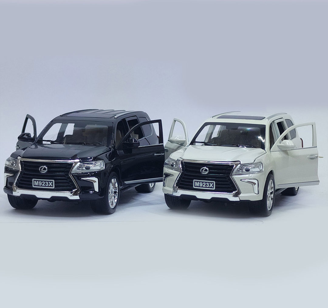 ماشین بازی مدل فلزی عقبکش موزیکال لکسوس LX570